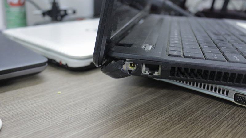 Card đồ họa yếu