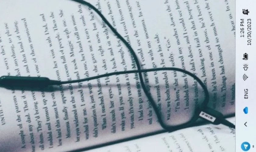 Màn hình máy tính bị xoay ảnh hưởng đến trải nghiệm sử dụng