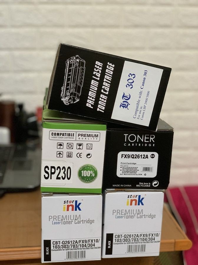 Hộp mực máy in Canon chính hãng sẵn sàng để thay thế