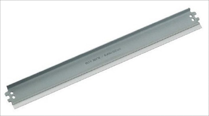 Linh kiện gạt mực bị hỏng khiến mực thải không được làm sạch