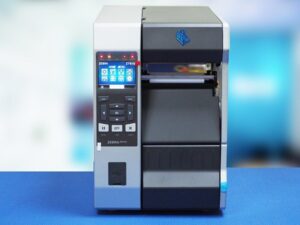 Các cổng kết nối đa dạng trên máy in Zebra ZT610