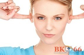 Máy in HP P1102 cũ hoạt động êm ái trong văn phòng