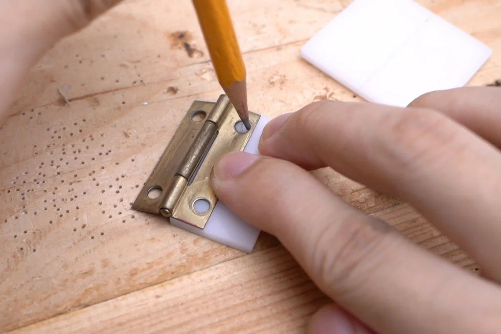 Chuẩn bị giá đỡ chữ T cho máy làm mạch in PCB