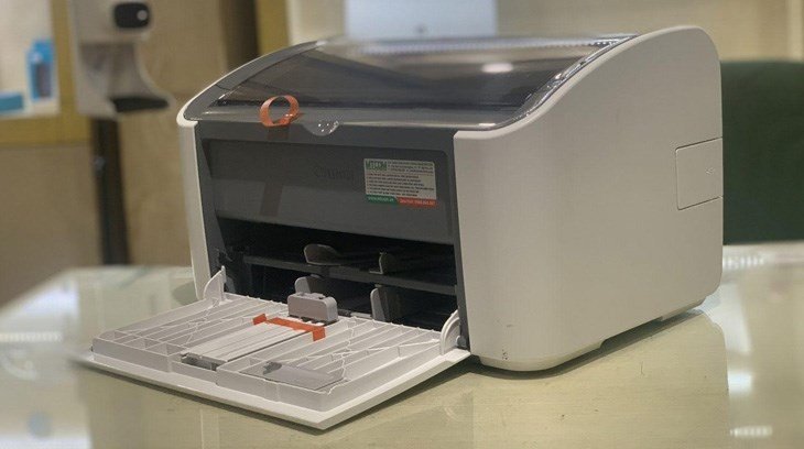 In thử một trang tài liệu để kiểm tra hoạt động của máy in Canon LBP2900 sau khi cài đặt