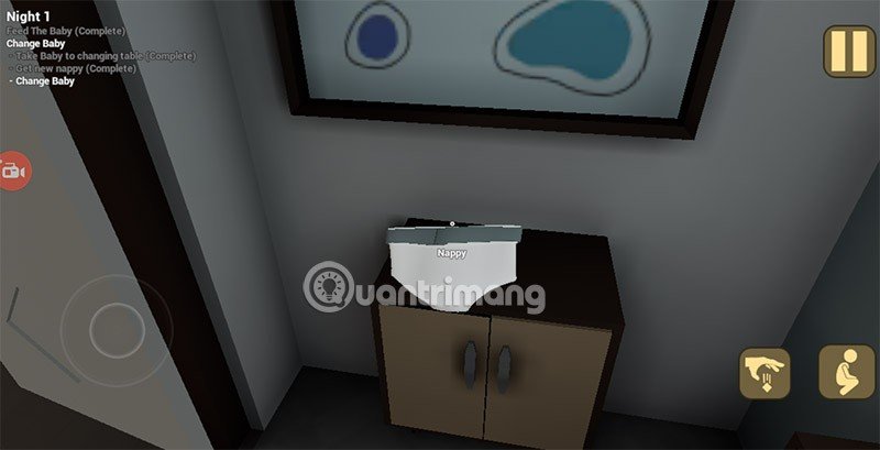 Hướng dẫn thay tã cho bé và các hiện tượng kỳ lạ trong The Baby in Yellow