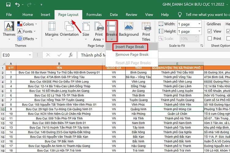 Cách chèn ngắt trang thủ công bằng tính năng Breaks trong Excel