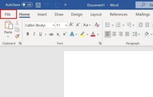 Mở menu File trong ứng dụng văn phòng để in