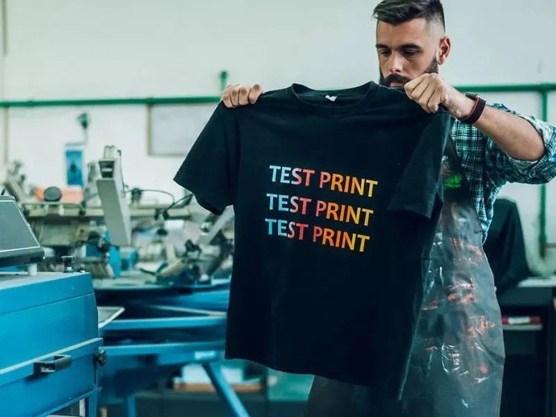 Giấy in chuyển nhiệt loại 3G Jet Opaque dành cho áo tối màu, một vật liệu quan trọng cho cách in áo thun tại nhà trên nền vải sẫm.