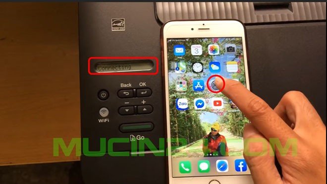 Máy in hiển thị trạng thái Connecting cho Wifi Direct