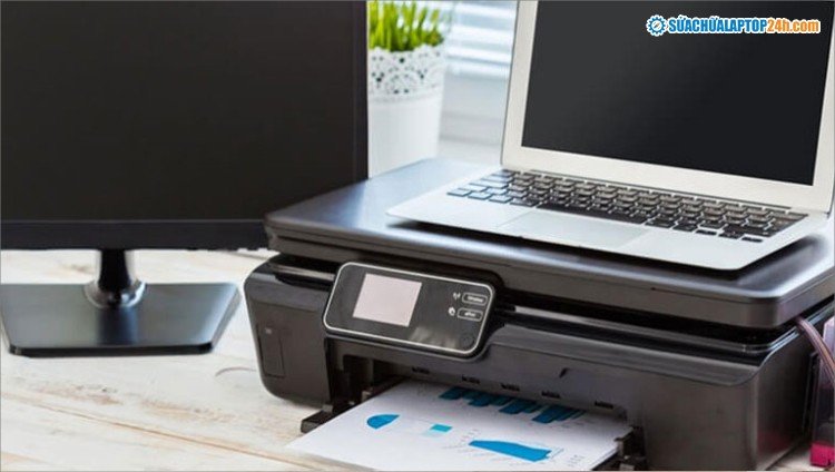 Đảm bảo vị trí phù hợp giữa máy in Canon và laptop để kết nối