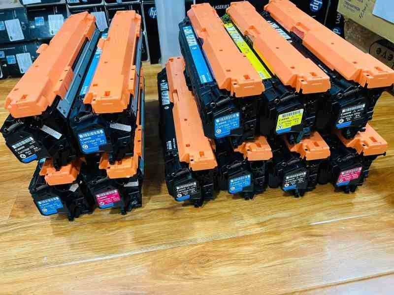 Hướng dẫn chi tiết cách lắp hộp mực máy in Canon 2900 tại nhà