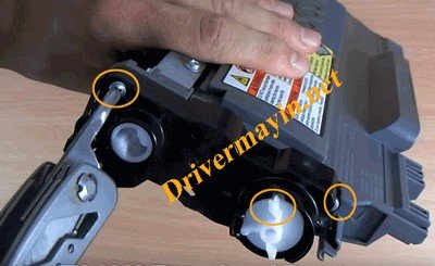 Vị trí các ốc và nhông reset trên hộp mực Brother TN-2280