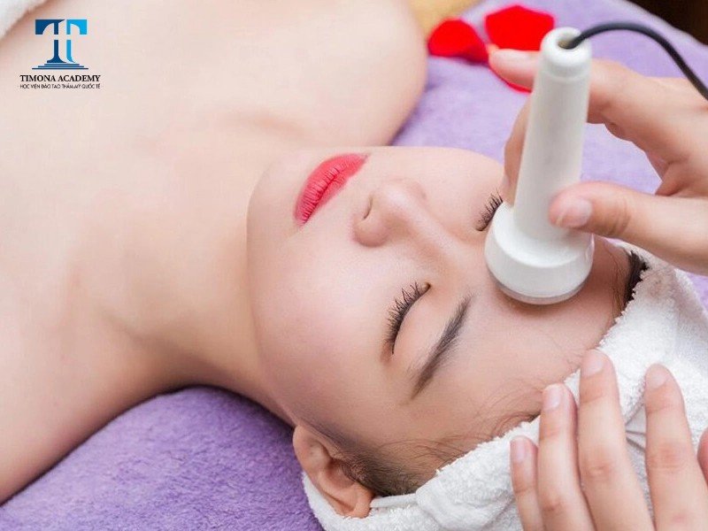 Máy chăm sóc da 5 trong 1 đa năng với nhiều đầu trị liệu khác nhau