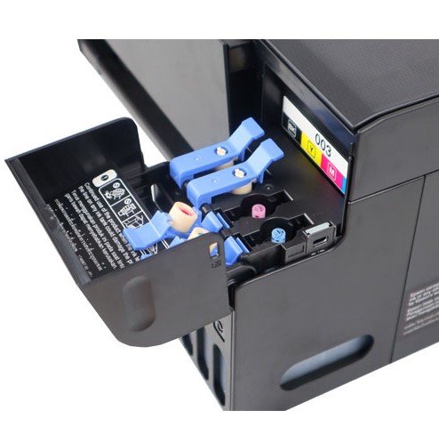 Minh họa các bước nạp mực vào hệ thống mực liên tục của máy in Epson L3110, một phần quan trọng trong cách sử dụng máy in Epson L3110.