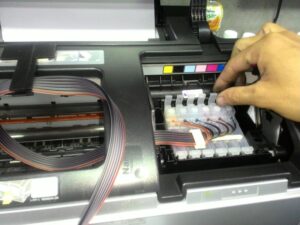 Kiểm tra tổng quan máy in Epson T60 trước khi tiến hành đổ mực