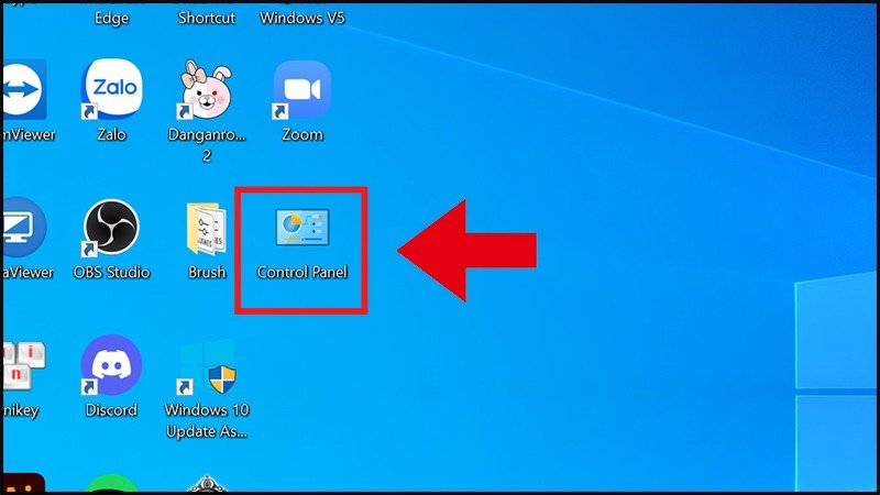 Mở Control Panel trên máy tính Windows để thêm máy in