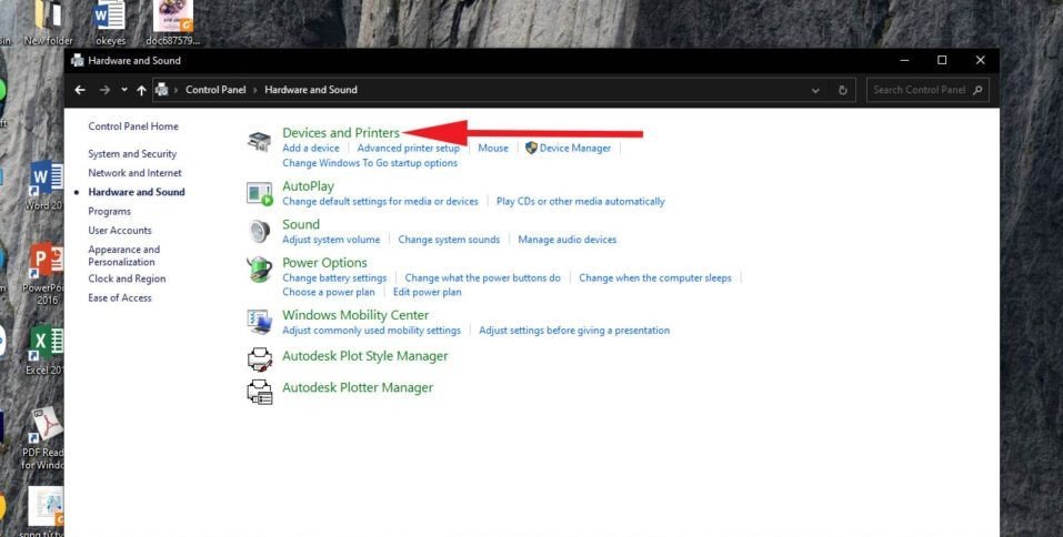 Danh sách Devices and Printers hiển thị các máy in kết nối với laptop Win 10