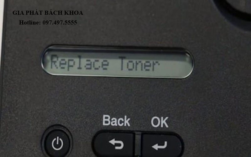 Đèn báo trên máy in hoặc thông báo trên màn hình máy tính cảnh báo hết mực