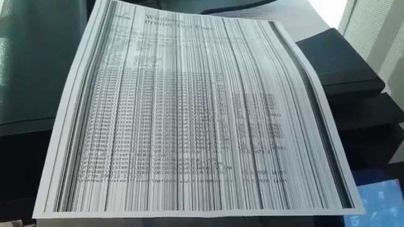 Vệt đen và sọc ngang trên bản in là dấu hiệu cần thay trống máy in