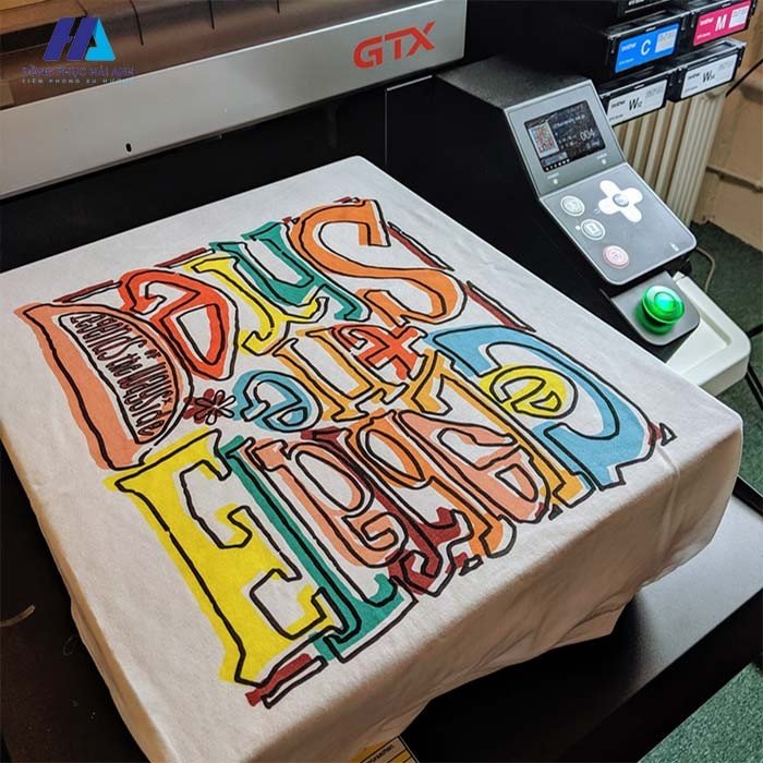 Các mẫu áo thun in chữ bằng nhiều kỹ thuật in ấn khác nhau