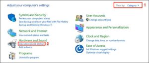 Chọn View Devices and Printers trong Hardware and Sound