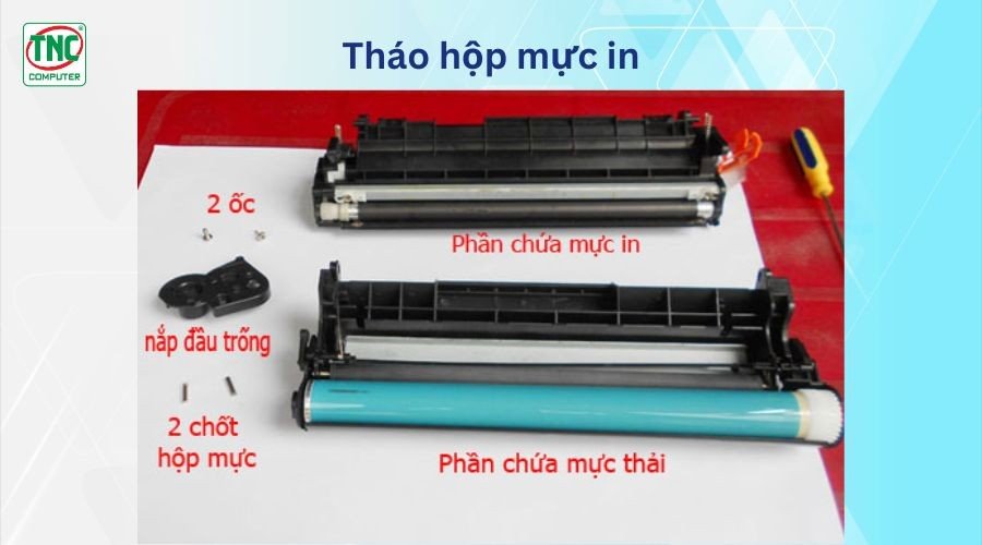 Tháo hộp mực máy in để kiểm tra và vệ sinh
