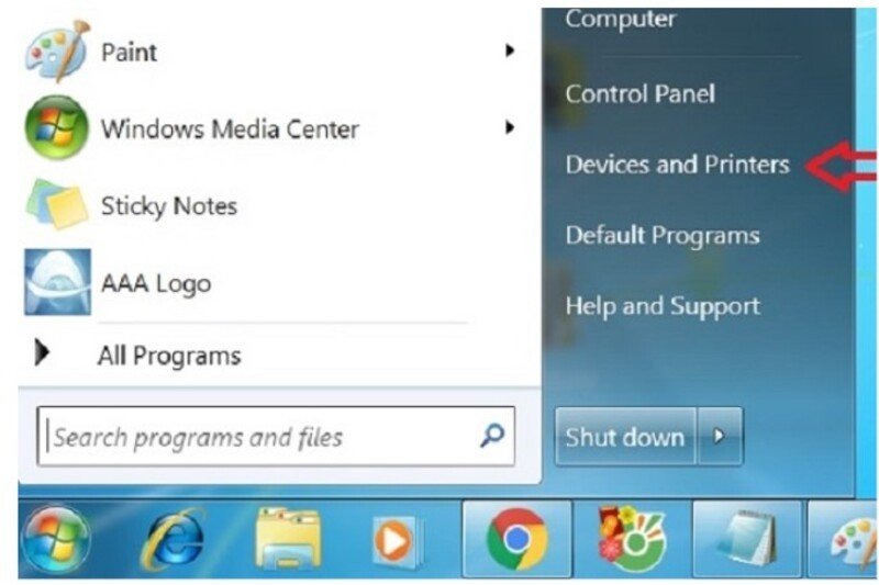 Truy cập vào mục Devices and Printers từ Control Panel