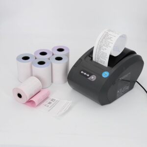 Cận cảnh máy in hóa đơn 2 liên đang hoạt động in bill cho cửa hàng