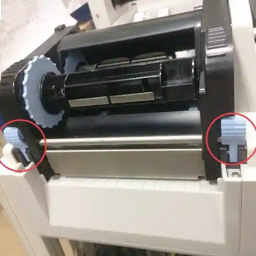 Nhấn nút xanh để mở đầu in máy in