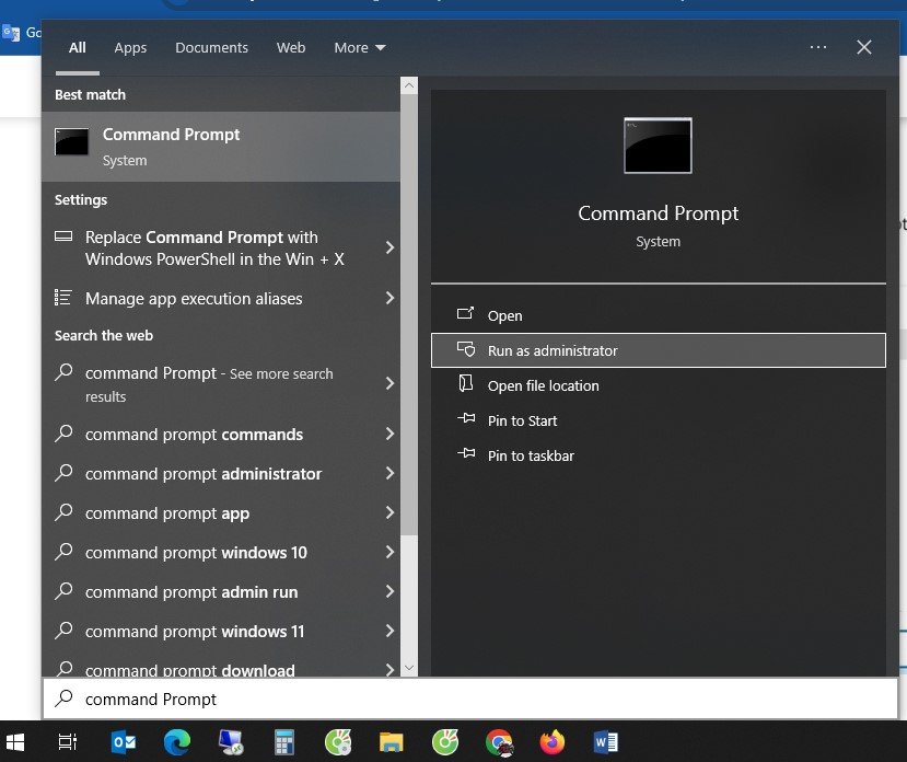 Mở Command Prompt với quyền Administrator