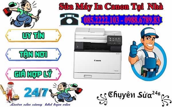 Kỹ thuật viên kiểm tra máy in Canon phục vụ nhu cầu bảo hành máy in Canon tại Hà Nội