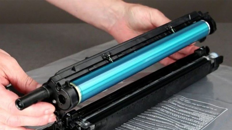 Trống quang dẫn máy in bị mòn gây sọc