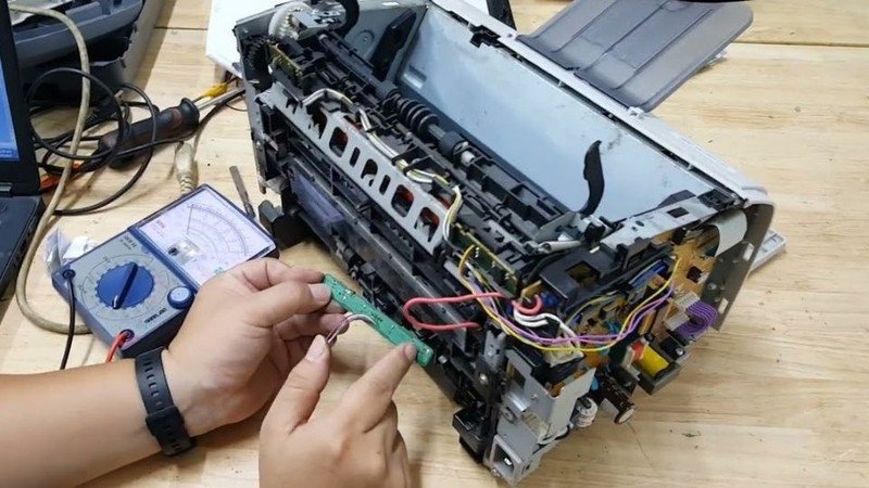 Kiểm tra vị trí sensor hộp mực trong máy in