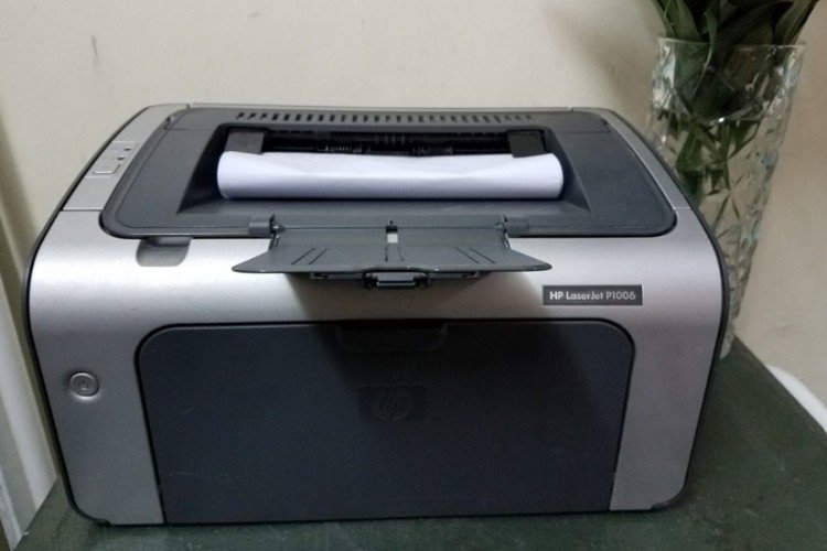 Quá trình cài đặt driver cho máy in HP LaserJet P1006 trên máy tính Windows