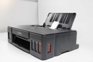 Đánh giá thiết kế nhỏ gọn và hiện đại của máy in ảnh màu Canon Pixma G1010