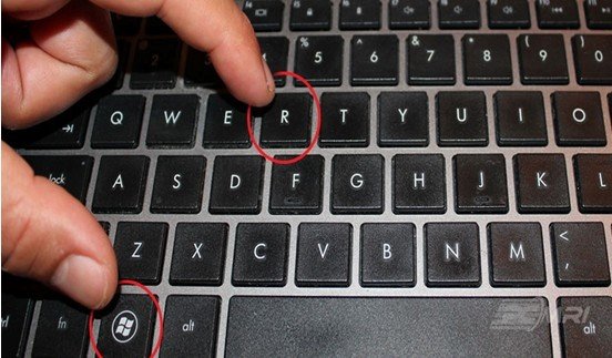 Nhấn tổ hợp phím Windows và R để mở hộp thoại Run và kiểm tra hệ điều hành