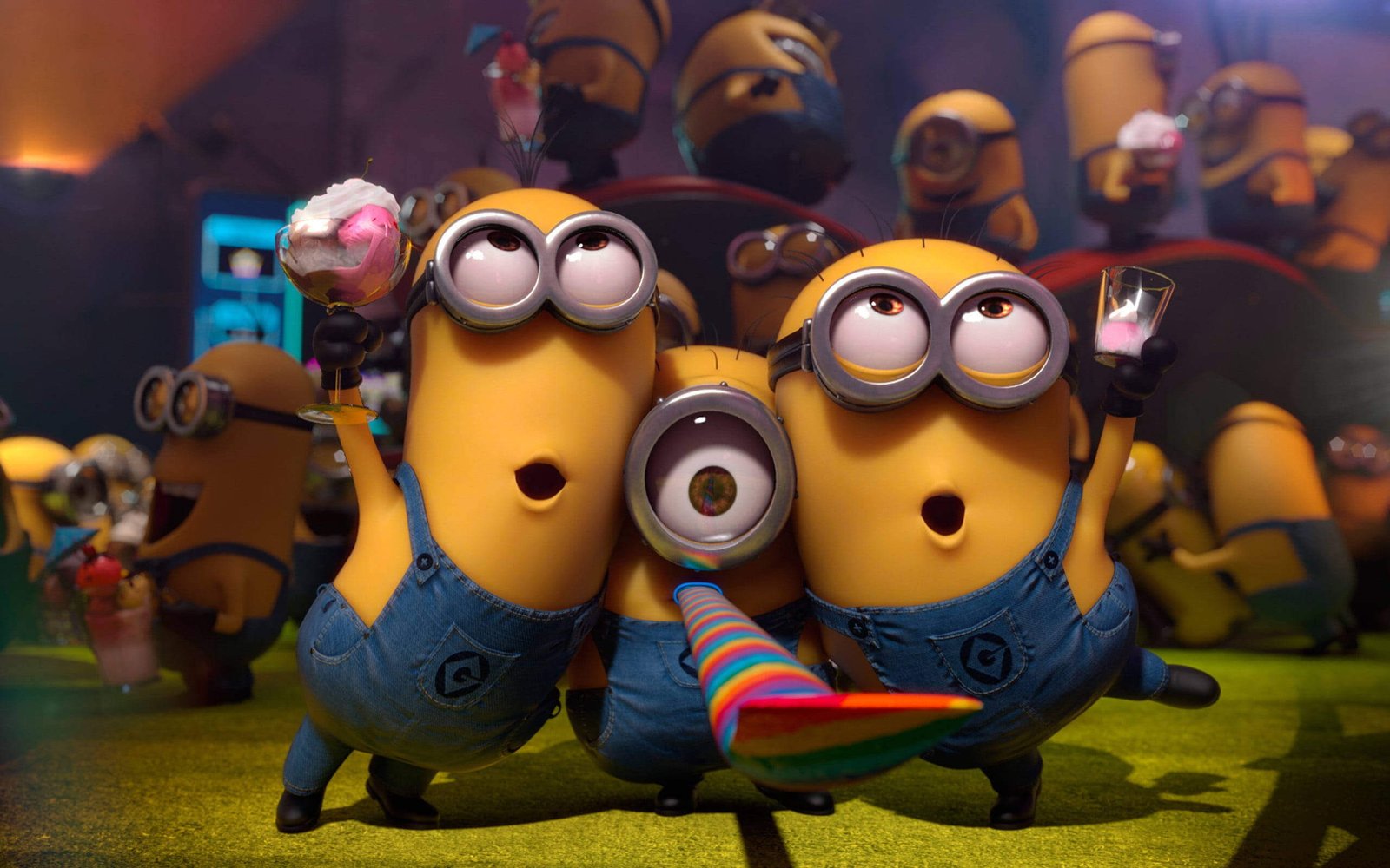 Hình nền Minion tinh nghịch cho máy tính