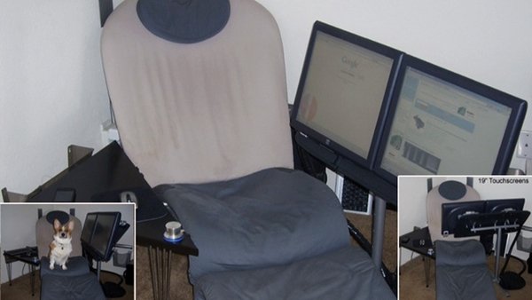 Dàn máy tính tiện nghi của Mike Bepko tích hợp ghế ngủ và bàn ăn