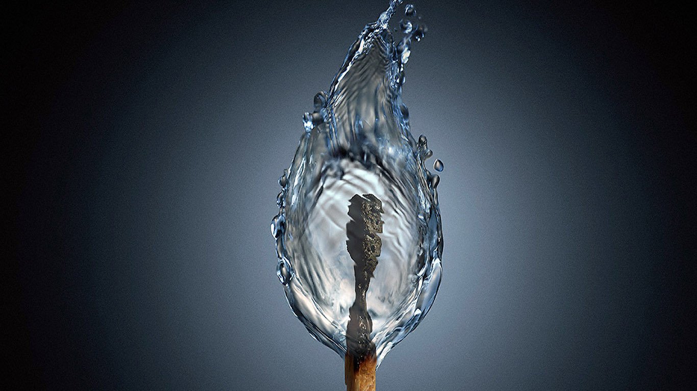 Hình nền 3D thiên nhiên cho laptop với cảnh bình minh trên núi