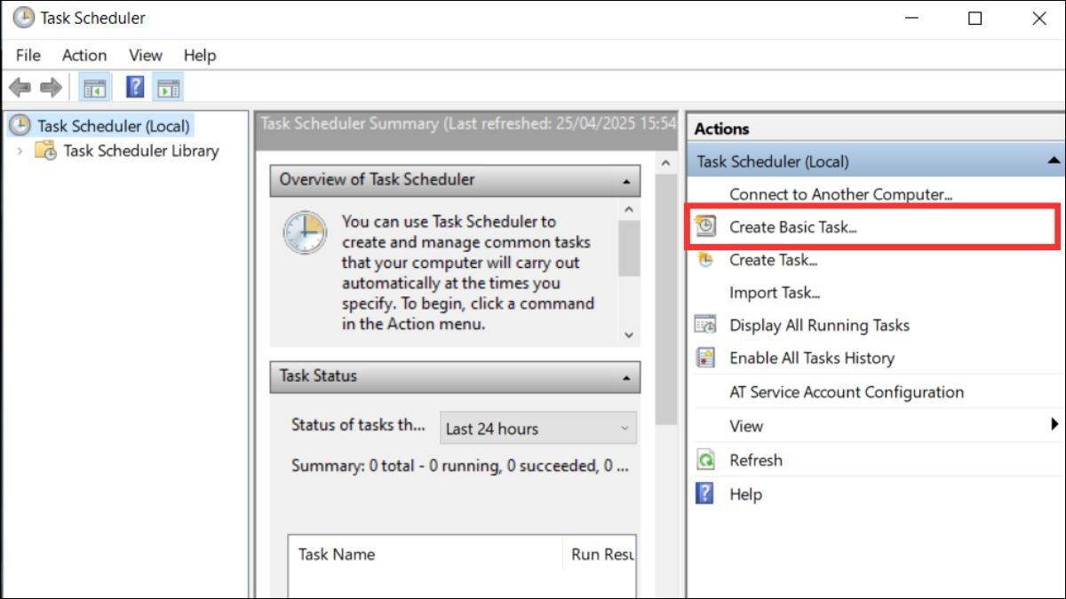 Tạo một scheduled task mới bằng cách chọn Create Basic Task hoặc Create Task.