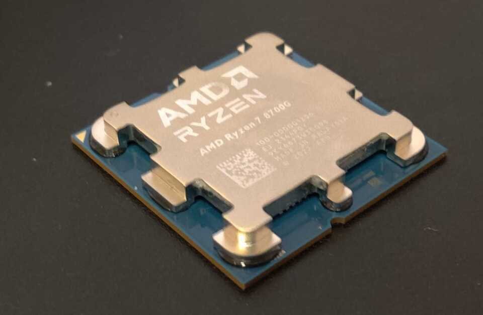 Bộ xử lý AMD Ryzen 7 8700G cho máy tính để bàn