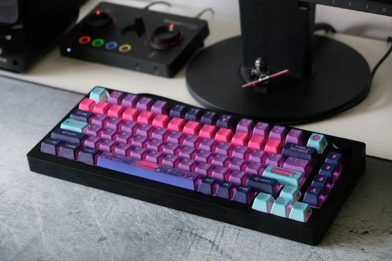 Bàn phím cơ máy tính giá rẻ với đèn RGB