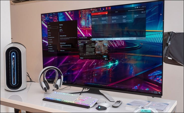 Màn hình OLED thường được tích hợp trên các loại màn hình máy tính cao cấp