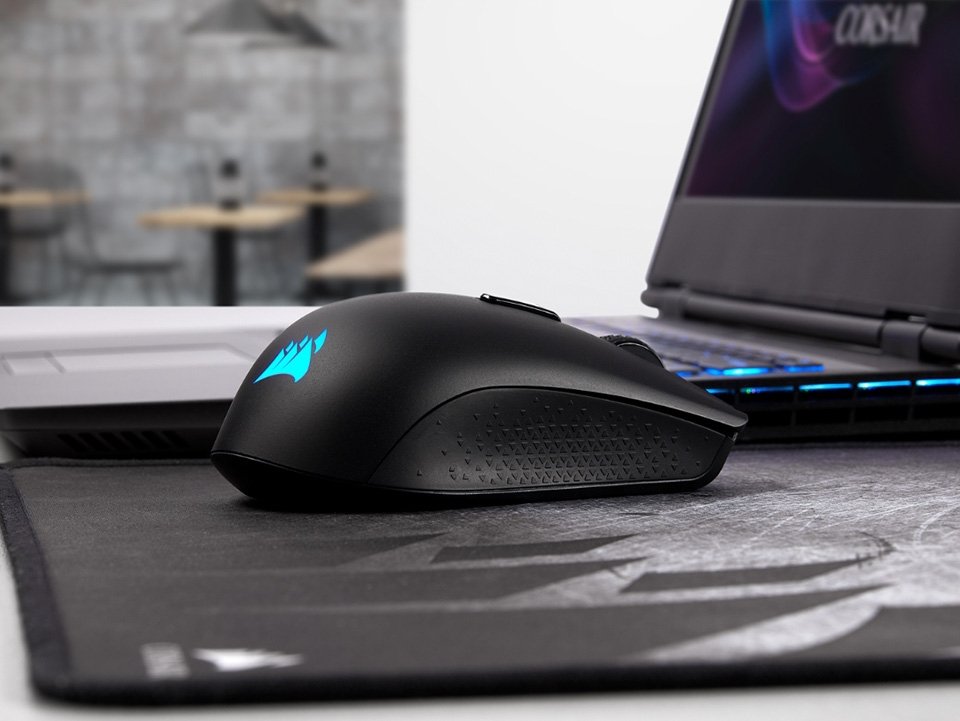 Chuột gaming Corsair M65 RGB Elite - Chuột máy tính hãng nào tốt cho gamer