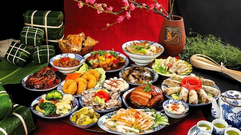 Hình nền máy tính Tết 2024 chất lượng cao: Bánh chưng và dưa hấu đỏ