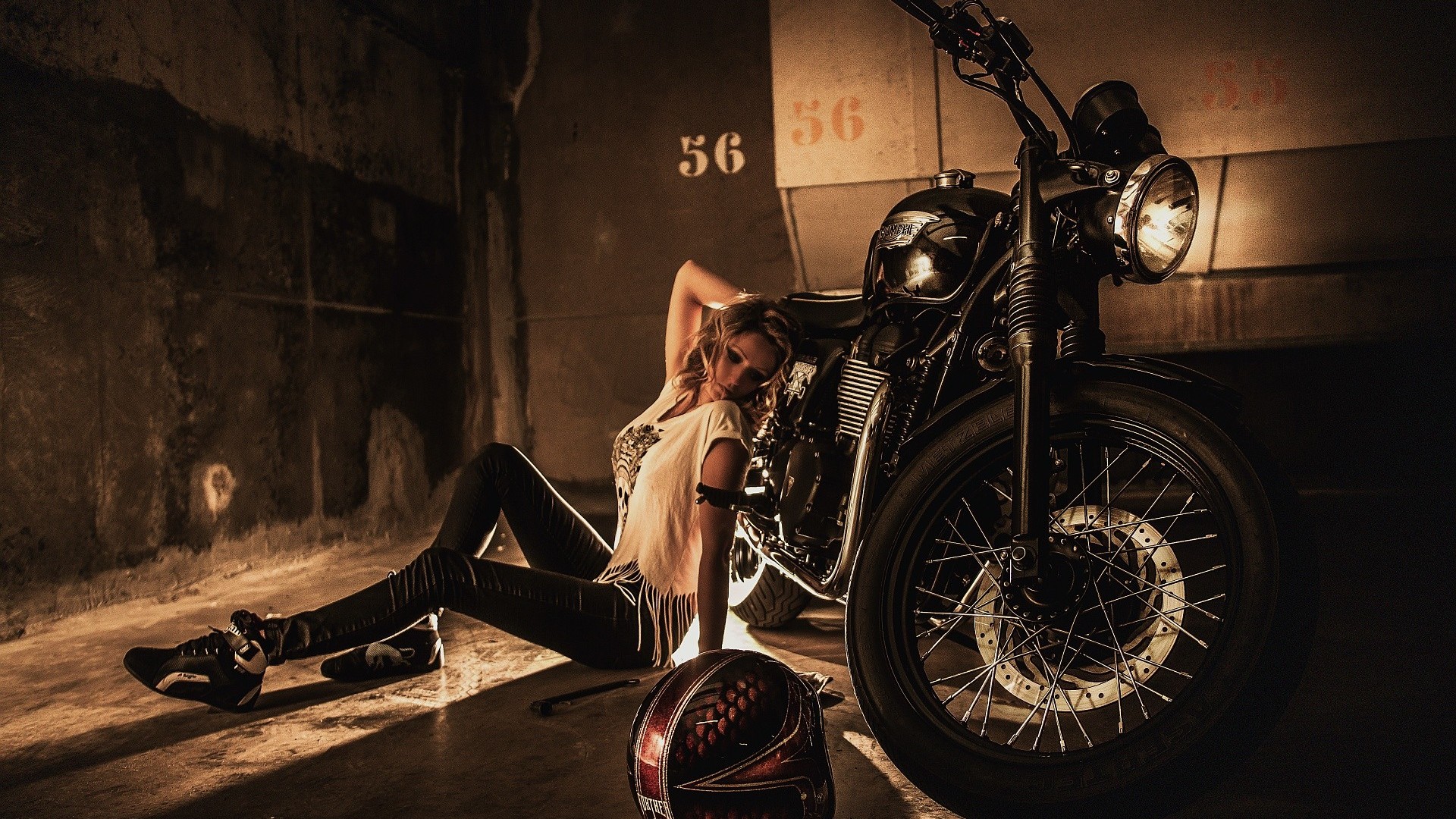 Hình nền máy tính moto đẹp và độc đáo