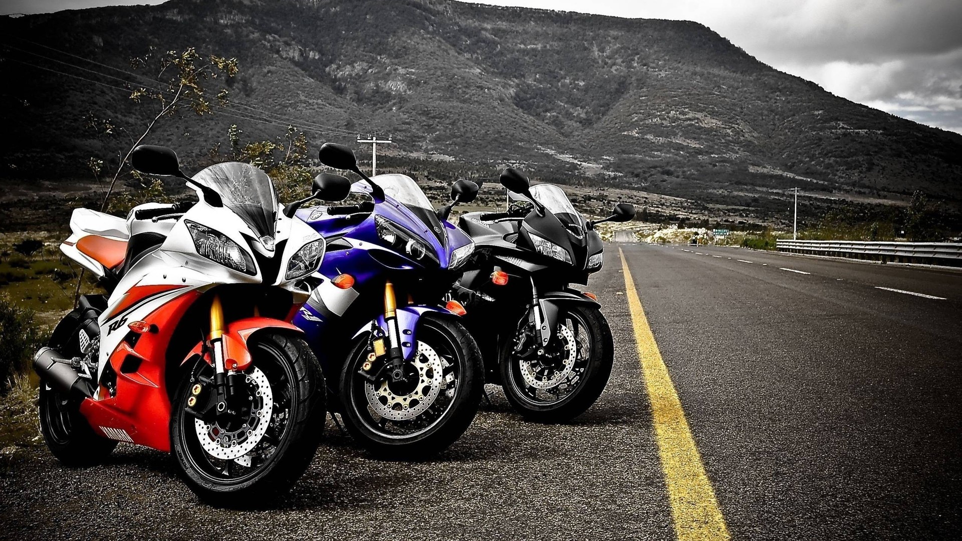 Hình nền máy tính xe moto phân khối lớn
