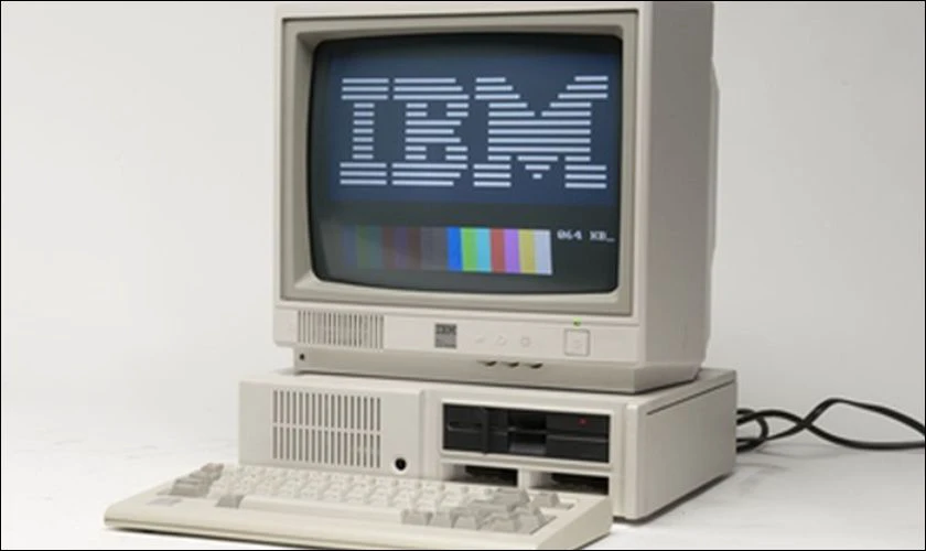 Máy tính cá nhân đầu tiên IBM PC 5150