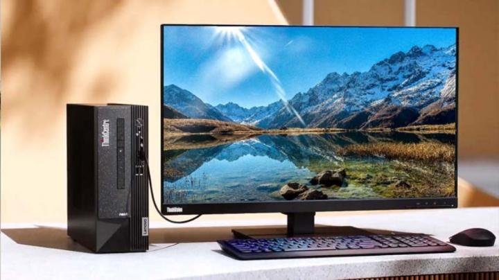 Máy tính để bàn là loại máy tính cố định, linh hoạt trong nâng cấp