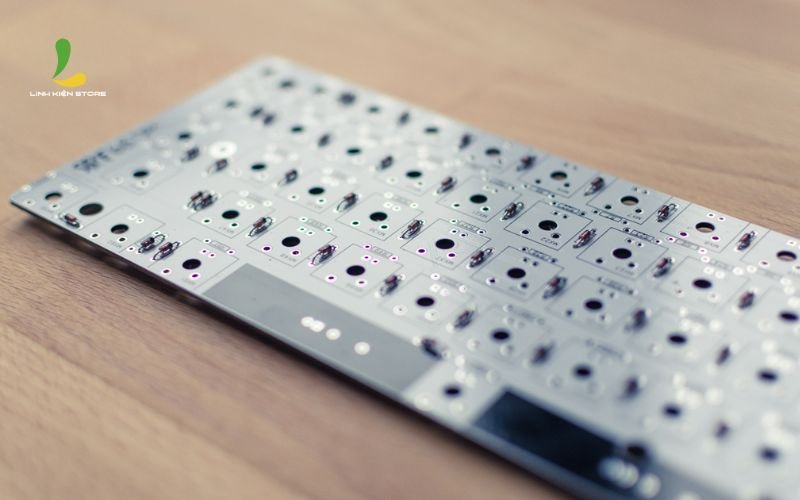 Bảng mạch in (PCB) là trái tim trong cấu tạo bàn phím